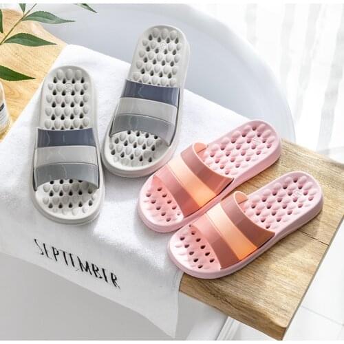 Bathroom Slipper Female Indoor Household Non-Slip Bath Hollow Water Leakage Wear-Resistant Summer Slippers Men Confortable