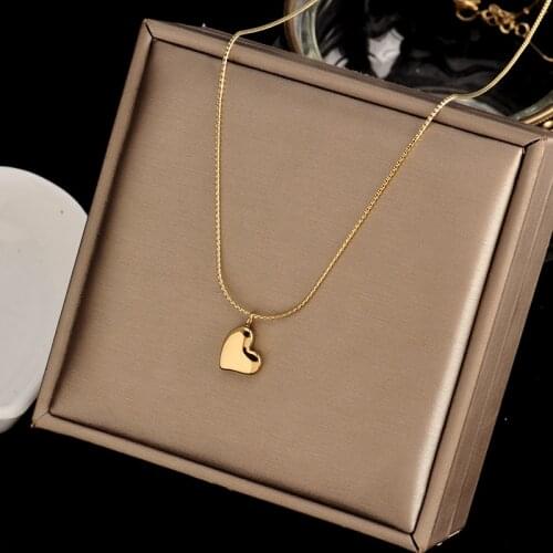 Titanium steel fadeless temperament contracted collection of heart necklace female tide web celebrity cold wind clavicle chain