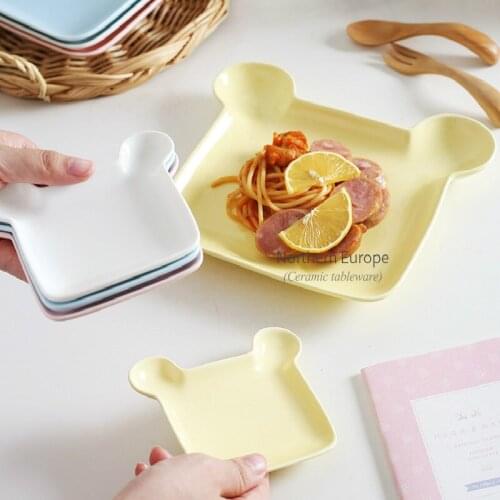 Cute little bear ceramic Western plate childrens breakfast plate rice plate fruit snack plate 7-inch plate colorful