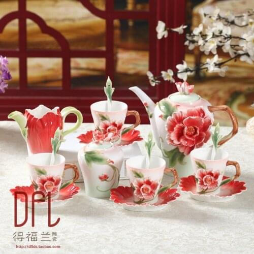 Creative European coffee set personalized home tea set bone China afternoon tea cup 2018 new wedding celebration gift