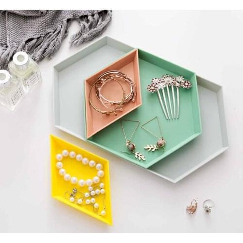4 Pcs/set Nordic Creative Geometric Polygon Storage Trays Desktop Snacks Candies Tea Fruit Plate Home Decorative Plate