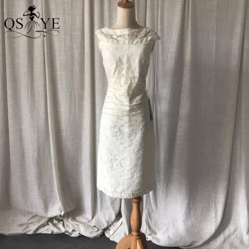 Beige Short Lace Mother of the Bride Dress High Neck Pears Evening Gown Cap Sleeves Sheath Mom Prom Dress