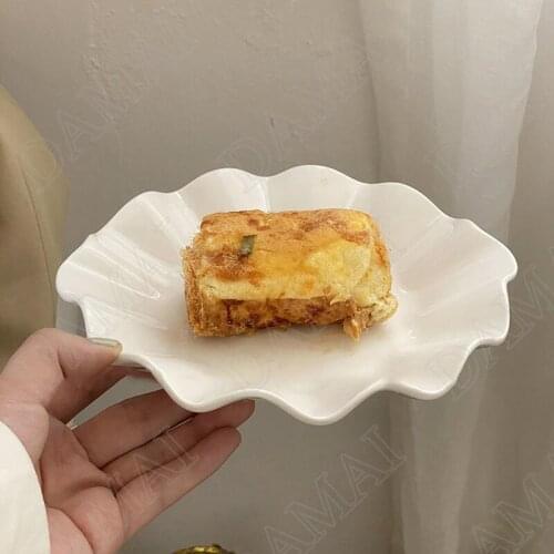 European Ceramic Plate Simplicity Wavy Ruffle Fruit Salad Plates Western Restaurant Irregular Dessert Dish Kitchen Tableware