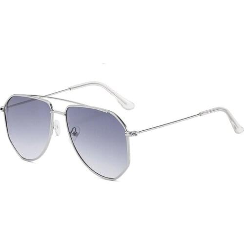 New Women Gafas Sunglasses Pilot Classic Metal Frame Eyewear Female Gradient Lens Men Sun Glasses Oculos Shades