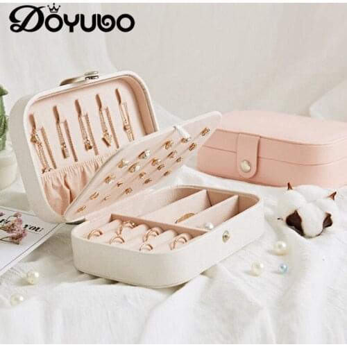 DOYUBO Korean Style Fresh Girl Earrings Plate Jewelry Box Ring / Necklace / Bracelet Multifunctional Jewelry Storage Box B017