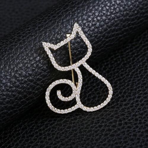 Cute Gold Hollow Cat Brooches for Women Girls Scarf Costume Jewelry Pin Fashion Jewelry Lovely Animal Brooch Best Friend Gift