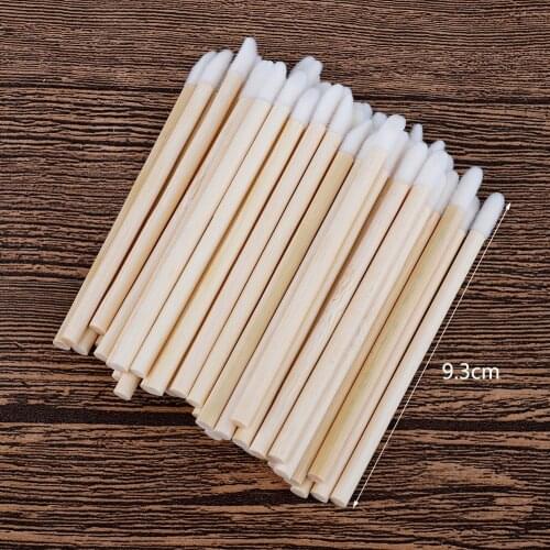 50pcs Disposable Make Up Lip Brush Lint-free Applicator Lip Gloss Wand with Bamboo Handle for Lip Eyelash Extension Application