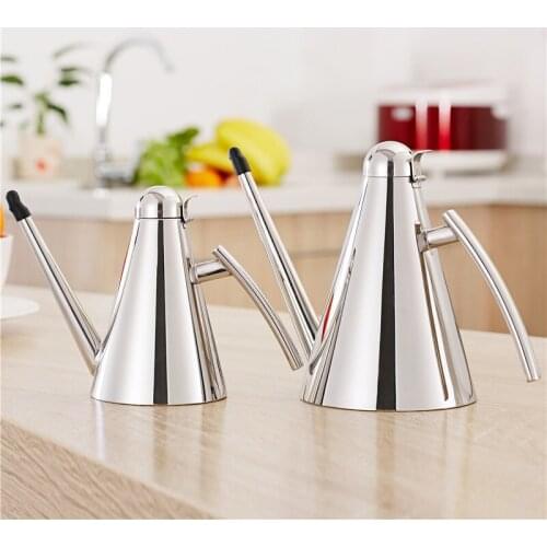 304 Stainless Steel Oil Can 500ML/1L European Oil Can Creative Kitchen Supplies Soy Sauce Bottle Hip Flask Kitchen Oil Bottle
