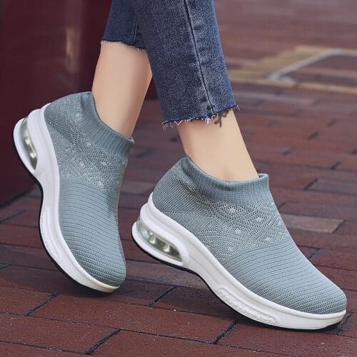Female Vulcanized Shoes Fashion Women Casual Shoes Breathable Walking Mesh Flat Shoes Sneakers Women Thick Bottom Tenis Feminino