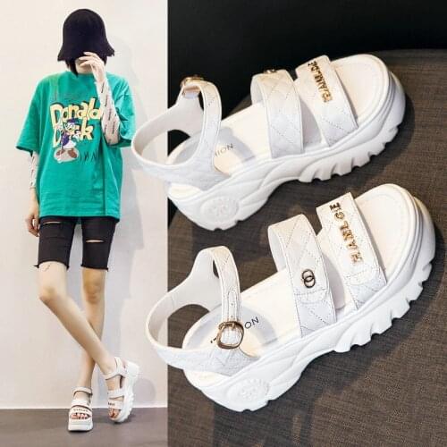 2021 Summer Real Leather Roman Thick-soled Fairy Style Old Daddy Sponge Cake Sandals Fragrant Wind Sandals