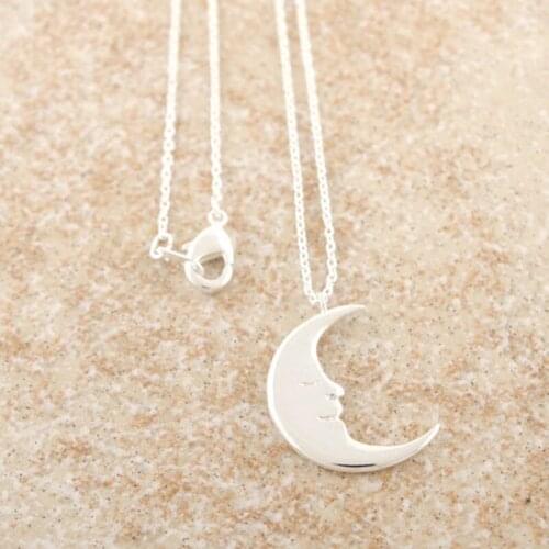 Lovely Smiling Moon Rock Pendant Necklace Silver Gold Rose Gold Color Jewelry Accessory Free Shipping Wholesale