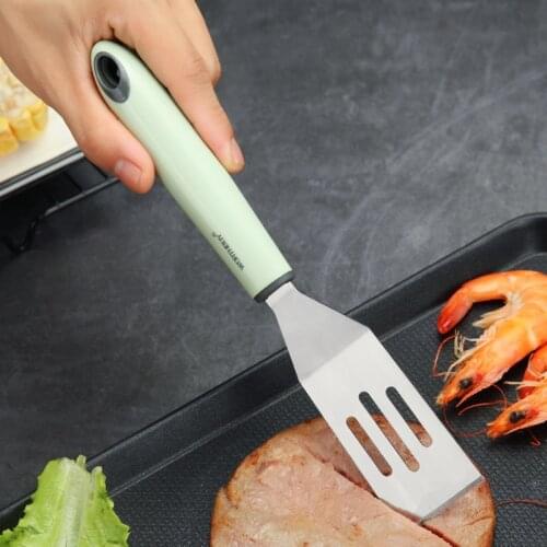 Stainless Steel Small Frying Shovel Leakage Household Iron Plate Barbecue Fried Fish Steak Kitchen Tools