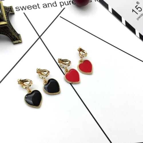 Korea Style Fashion Black and Red Color Heart Shape Clip on Earrings Without Piercing for Girls Party Cute Enamel Earrings New