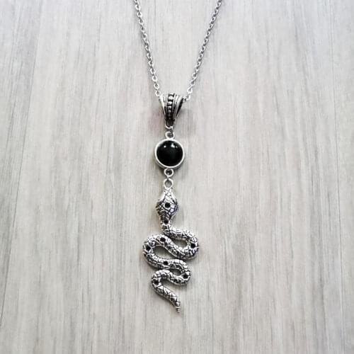 Fashion Gothic Snake Beads Necklace Victorian Creativity Punk Gorgeous Jewelry Halloween Minimalist Style Women Gift 2021