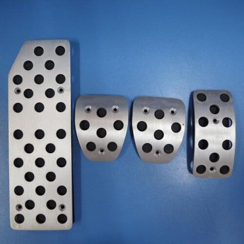 TTCR-II Car Accessories Aluminium Alloy Accelerator Gas Brake Footrest Pedals Pad Cover for Nissan Sunny AT/MT Stickers