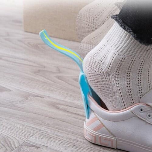 1 Pcs Shoehorn Portable Lazy Shoe Helper Unisex Handled Shoe Horn Easy On Off Easy Wear Shoe Hanger Shoes Accessorie