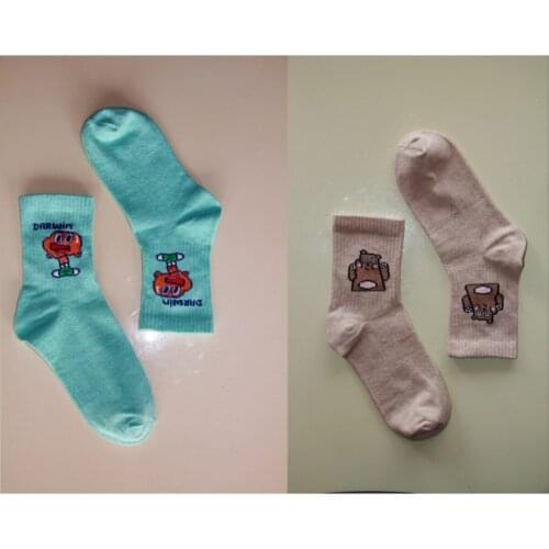 2021 High Quality Funny Unisex Different White & Red & Green & Purple Colors Female Cute Socks Female Design School Student new Style