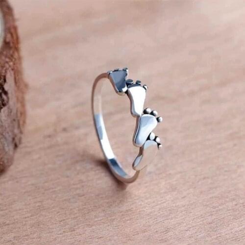 Cute Little Baby Feet Ring Unique Design Footprint Charm Finger Band Silver Color Circlet For Women Minimalist Jewelry Gift