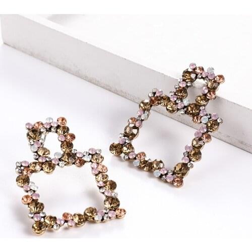 Vintage Antiqued Gold Color Black Pink Hollow Square Pendant Statement Drop Earrings for Women Long Earrings Fashion Jewelry