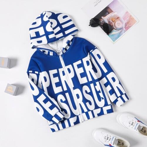 PatPat Stylish Kid Boy Letter Print Zipper Hooded Jacket Coat