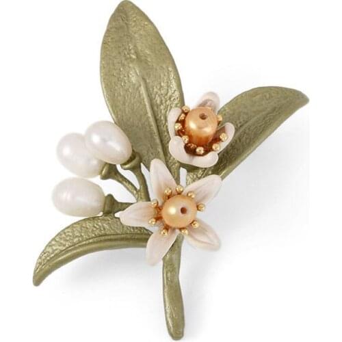 Suit Jacket Shirt Collar Brooch Pin Collar Flower Female Luxury Atmosphere Jewelry Good Quality Elegant Brooches Corsage