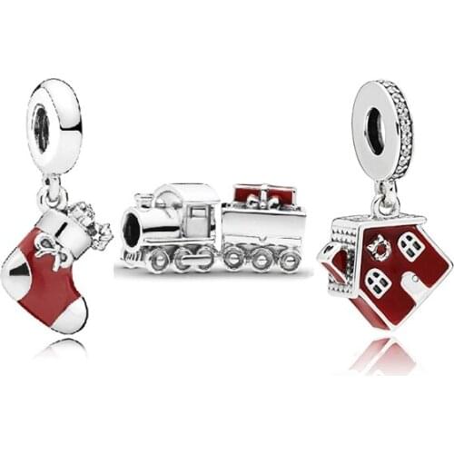 2020 New Exquisite All-match Socks Train House Bracelet Charm, Classic Personalized Jewelry For Girlfriend Family Christmas Gift
