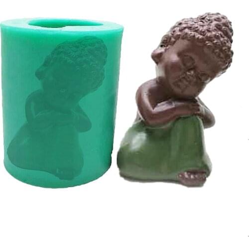 Fun Little Monk Candle Molds 3D Buddha Statu Silicone Mold Handmade Soap Mould Eastern Buddhist Cake Baking Decoratiing Art Tool