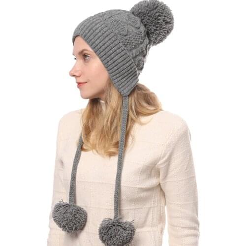 2019 New womens autumn and winter thickened jacquard rhombus 3-ball fashion knitted hat warm wool hat