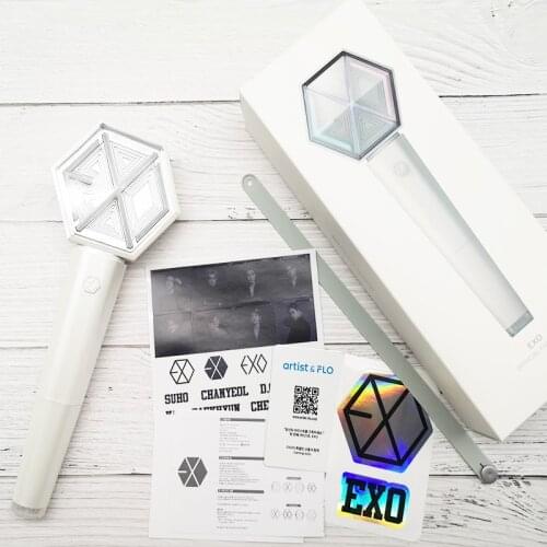 Kpop Official Light Stick EXOs Lightstick Ver 3. Concert LED Glow Lamps Hiphop Light Up Toys Fanlight Hobbies