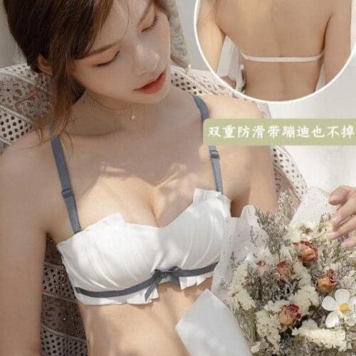 Sexy Strapless underwear womens small chest gathered bra type no steel ring soft top support non slip girls sweet bra