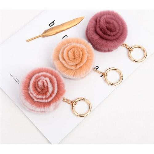 2020 Fluffy Rabbit Fur Pompom Keychain Rose Flower Women Bag Charm Real Natural Fur Balls Genuine Fur Pom Poms Key Chain F330
