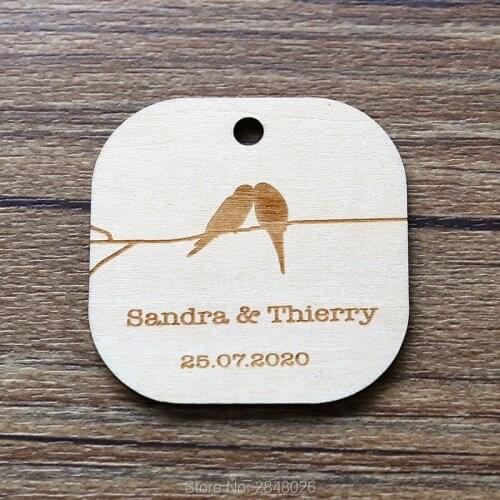 Birds Kissing Hanging Tag, Birds Kissing Wedding Favors . Bridal Shower Favor Tags . Birds Kissing with hole Gift Tags