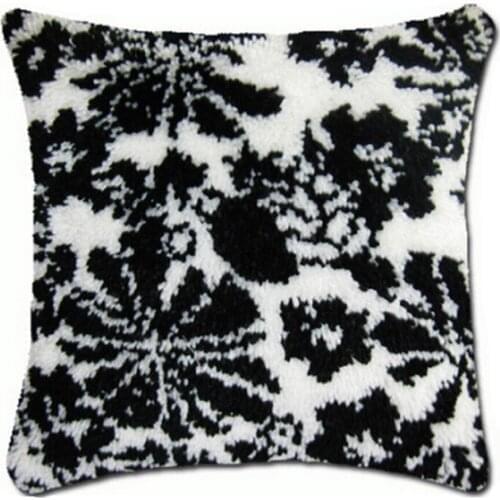 Embroidery pillowcase Latch hook rug kits carpet embroidery cross-stitch pillow Foamiran crafts do it yourself button carpet