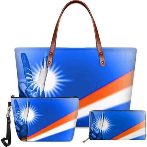 MOZOEYU Cosmetics And Travel Bags