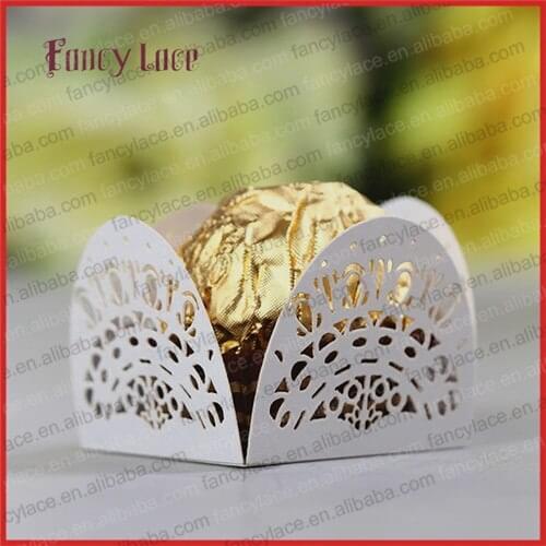 60pcs Laser Hollow Out Chocolate Mini Cupcake Wrappers Birthday&Chrismas Packing Cupcake Liners for Party Decorations Supplies
