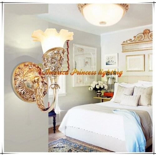 European luxury high-grade resin sculpture wall lamp Bedroom wall lamp Doorways wall lamp Bathroom mirror wall Lighting