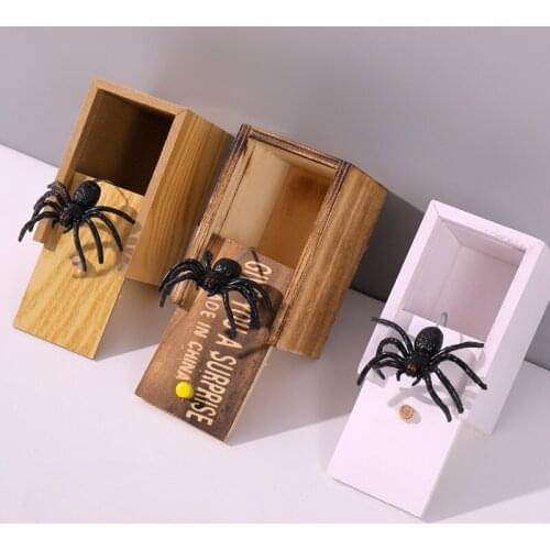 NEW Funny Scare Box Wooden Prank Spider Hidden in Case Great Quality Prank-Wooden Scarebox Interesting Play Trick Joke Toys Gift