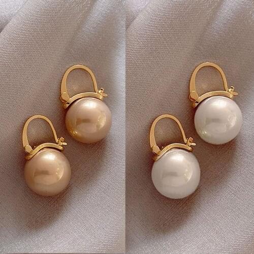 2021 New Fashion Korean Oversized White Pearl Drop Earrings for Women Bohemian Golden Round Pearl Wedding Earrings Jewelry Gift