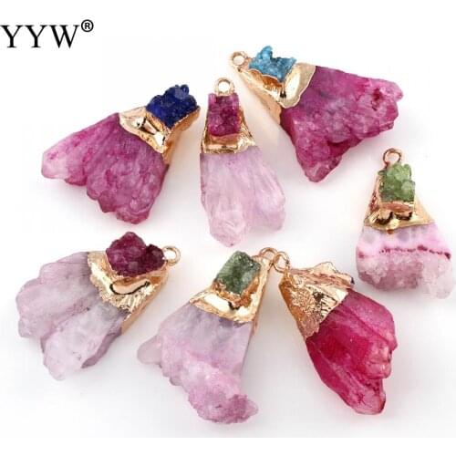5Pcs/Bag Ice Quartz Agates Pendant Gold Filled Pink Red Color Natural Crystal Stone Druzy Pendant For Necklace Jewelry