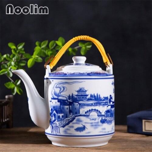 Jingdezhen Ceramic Filter Teapot Large Capacity Cold Kettle Blue and White Porcelain Handmade Tea Pot Chinese Kung Fu Tea Set 2L