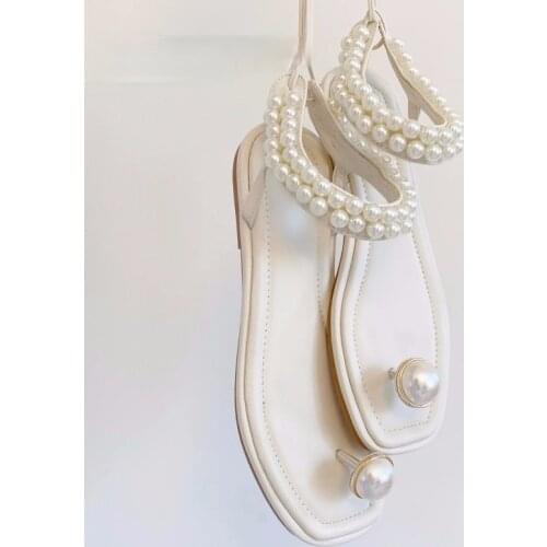 Pearl Flip Flops Women Flat Shoes Square Toe Ankle Strap Sandals Female Fashion Summer Slipper Back Bow Designer Show Woman 2021