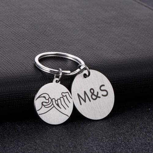 Fashion Personalized Keychains Wholesale Initials Letter Customized Products Birthday Valentines Day Gift for Friend and Couples