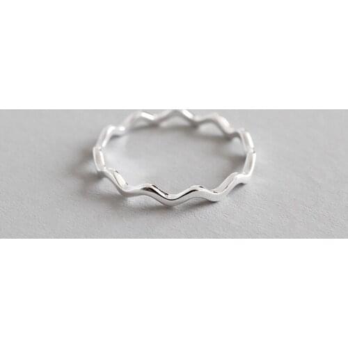 WYJZY Simple curve line wave ring for women fashion clothing with temperament ring lover surprise gift jewelry