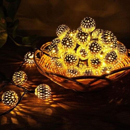 Globe String Lights Balls LED Fairy Lights Outdoor Starry Lights Solar Powered String Lights Decorative Lighting for Garden Home