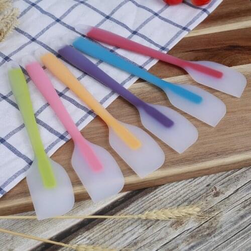 1Pc Baking Tools Food Grade Silicone Cream Butter Fondant Cake Spatulas Mixing Batter Scrapers Brush Butter Cake Brushes Kitchen