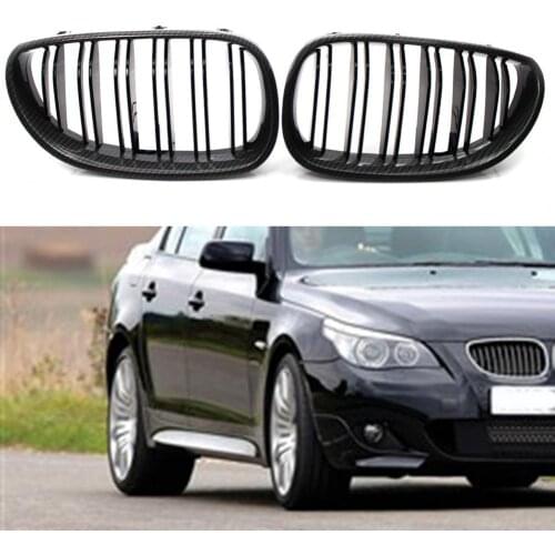 2Pcs Car Grille 51712155446 51712155447 51137065701 for BMW 5 Series E60 04-10 Accessories