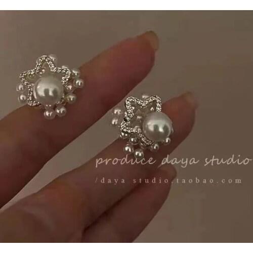 New Fashion Retro Star Zircon Pearl Earrings French Classic Exquisite High-End Niche INS Earrings Wedding Jewelry Party Earrings