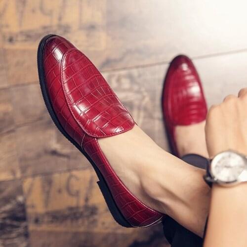 Fashion Men Oxford Mens Shoes Casual Patent Leather Party Club Loafers Man Formal Oxfords Male Slip on Footwear Plus Size 38-47