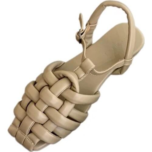 Womens Garden Sandals 2021 Cool Summer Fashion Hollow Out Clogs Lady Outdoor Water Beach Garden Slippers Girls Weave Drags Clogs