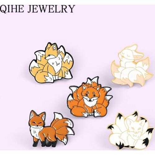 Cute Little Fox Enamel Pin Cartoon Animal Brooches Lapel Pin Backpack Big Tail Fox Badge Jewelry Gift for Friends Wholesale